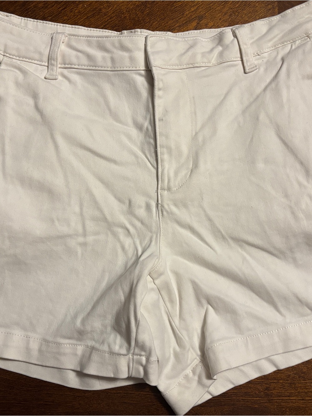 Banana Republic Ivory Mid-Rise Shorts size 10